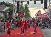 Dari Gerak Jalan Jadi Pawai Budaya, Taring ke-19 Sumber Wringin Bondowoso Semakin Meriah
