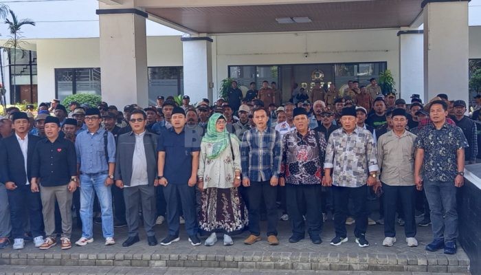 Aliansi Warga Malang Tuntut Kasus Kekerasan di Gedung DPRD Diusut