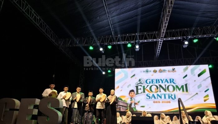 Gebyar Ekonomi Santri PCNU Bondowoso Hadirkan 130 Stan, Perkuat UMKM dan Bebas Sampah Jadi Komitmen