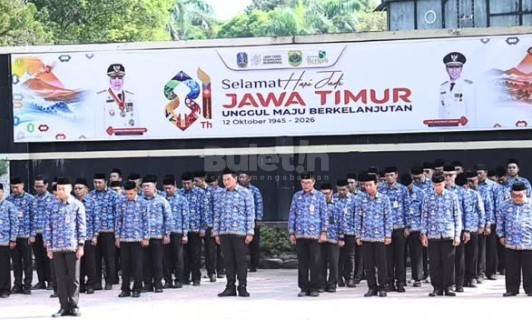 upacara peringatan Hari Jadi ke-81 Provinsi Jawa Timur Tahun 2026 di halaman Sekretariat Daerah Kabupaten Bondowoso.